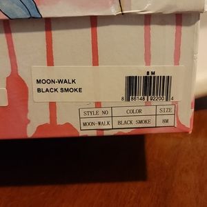 Jeffrey Campbell moon walk